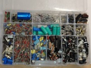 Zestaw części elektronika PRL Unitra CEMI Elwa Mix warsztatowy + organizer