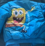 Kurtka chłopięca dla fana Spongeboba rozmiar 110