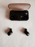 Wodoodporne słuchawki f9 z power bankiem 