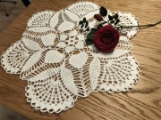 Obrus serwetka serweta szydełkowe rękodzieło misterny majstersztyk ś60