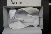 Buty komunijne rozmiar 35. Białe buty dziewczęce Frances (model 167).
