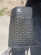 A1776808302 wycieraczka dywanik prawy przód glb x247