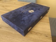 Welurowa kaseta na monety,  36 miejsc 62x70mm