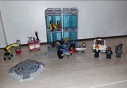 Zestaw Lego 76216 zbrojownia Ironmana stan bardzo dobry