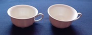 Dwie filiżanki Ćmielów z lat 30-ych, fason 520, sygnatura - wycisk. 