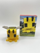 Minecraft – Figurka Pszczoła Bee | Mini Kolekcjonerska