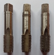 Gwintownik ręczny Whitwortha W 3/4" komplet 3 sztuki