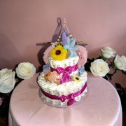 Wyjątkowy Tort z Pieluch – Rękodzieło Boho – Idealny Prezent