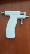 Pistolet do przekłuwania uszu