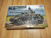 Tamiya 25209 German Pz.Kpfw.IV Ausf.G - Early Production & Motorcycle Set 