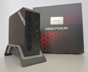 Minisforum UM690 AMD Ryzen 9 6900HX Mini PC Barebone FULL BOX