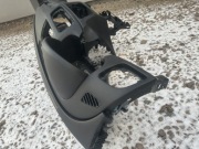 Deska konsola Audi q3 8u