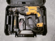 Młotowiertarka 900W 3.0J SDS-PLUS DeWalt D25144K