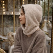 Delikatna balaclava kominiarka kaptur czapka alpaka merino ręczna robota