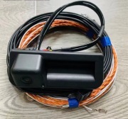 Kamera cofania VW Touran 2016-2021 z montażem 