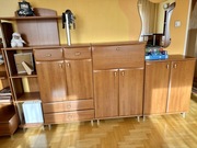 Zestaw mebli pokojowych, kolor drewna