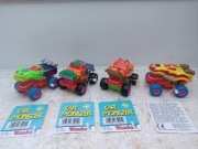 4 samochodziki Monster Car firmy Simba 4 x autko z napędem napęd