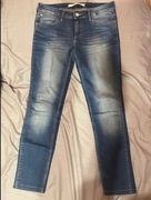 Spodnie Wrangler Low Waist Courtney Skinny