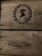 Szafa antyczna do renowacji