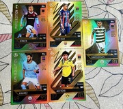 Zestaw 5 limitowanych kart z złotymi wykończeniami – Topps Match Attax 202