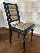 Krzesło drewniane, tapicerowane