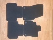 Dywaniki welurowe  Audi Q3 83A