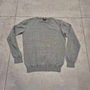 Sweter z dekoldem w serek Smog