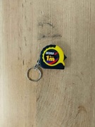 Miara zwijana Dedra, długość 1m, szer. 6mm, z blokadą, w formie breloka