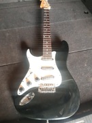 Gitara elektryczna Fender stratocaster leworęczna do remontu. 