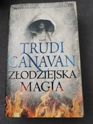 Trudi Canavan Złodziejska magia