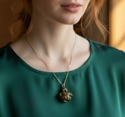 Stara zawieszka vintage, duża masywna zawieszka