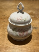 Cukiernica porcelanowa kwiaty vintage prl