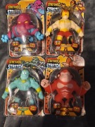 Zestaw 4 szt figurek licytacja 