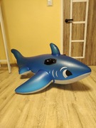 Dmuchany nadmuchiwany rekin do pływania Intex happy shark