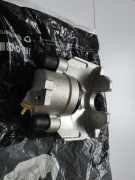 Zacisk Hamulcowy Prawy przód Audi A4B5