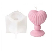 SERCE NA PODSTAWCE forma silikonowa 9.5*9.6 do Świec Wosku Gipsu Odlewów 