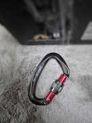 Nowy karabinek wspinaczkowy zakrecany 25kN,  mocny 