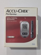 Accu-Chek Performa glukometr Accu Chek Roche