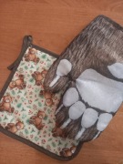 Zestaw. Rekawice kuchenne i chwytak 