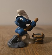 Schleich smerf smurf z mopem figurka unikat model wycofany z 1984 r.