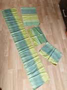 Zestaw dekoracyjnych tkanin zielono-żółty bieżnik i 3 podkładki