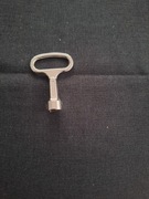 Kluczyk do szafek , zamków,  kasetek, skrzynek 8x8mm