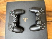 PlayStation 4 Pro 1TB (model CUH-7116B)