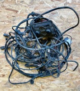 Skrzynka bezpieczników z wiązką elektryczną Mercedes W123 Beczka | Oryginał