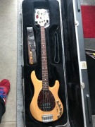 Gitara Basowa Ernie Ball Music Man Sterling 4H Piezo