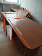 Meble biurowe - zestaw do biura, gabinetu - stół - biurka - regał - witryna