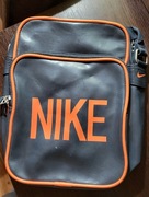 Nike saszetka na ramię 