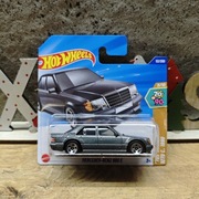 Hot Wheels - Mercedes Benz 500 E - 52/250 - 2025
