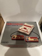 Konsola Nintendo Famicom - oryginał z Japonii w pudełku, jak Pegasus / NES