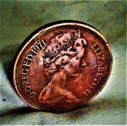 2  NEW  PENCE---1971---ELIZABETH  II---ANGLIA